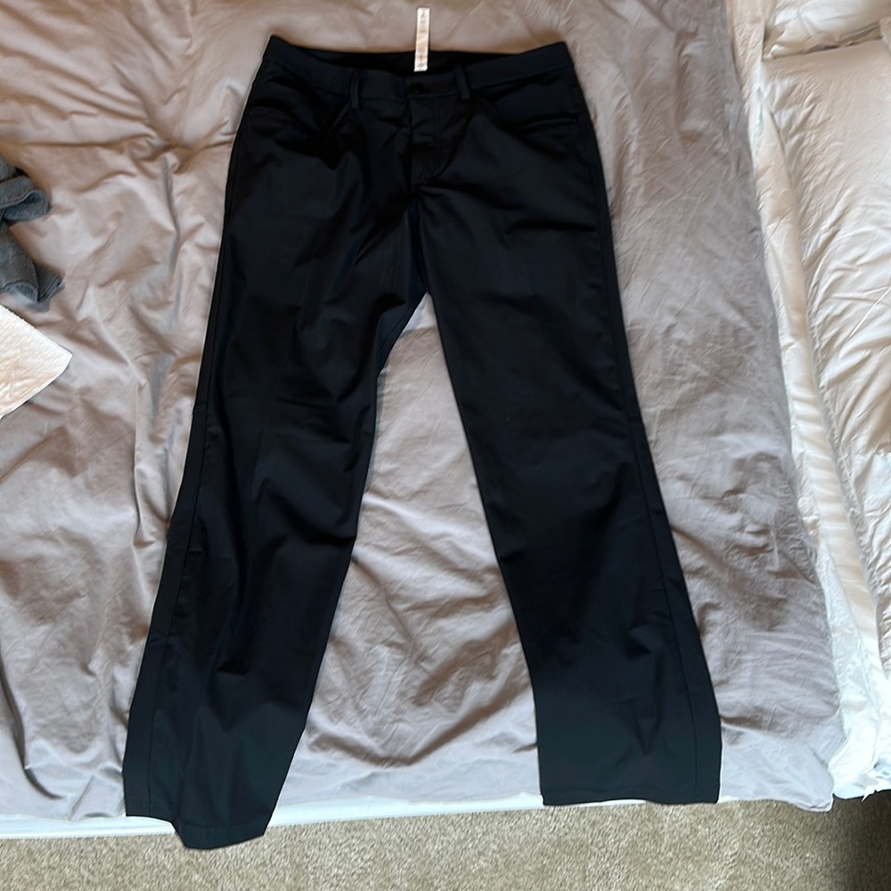 Mens black lululemon athletica ABC pants size 32